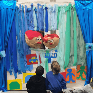 הצגת ילדים לכבוד חנוכה לגילאי גן