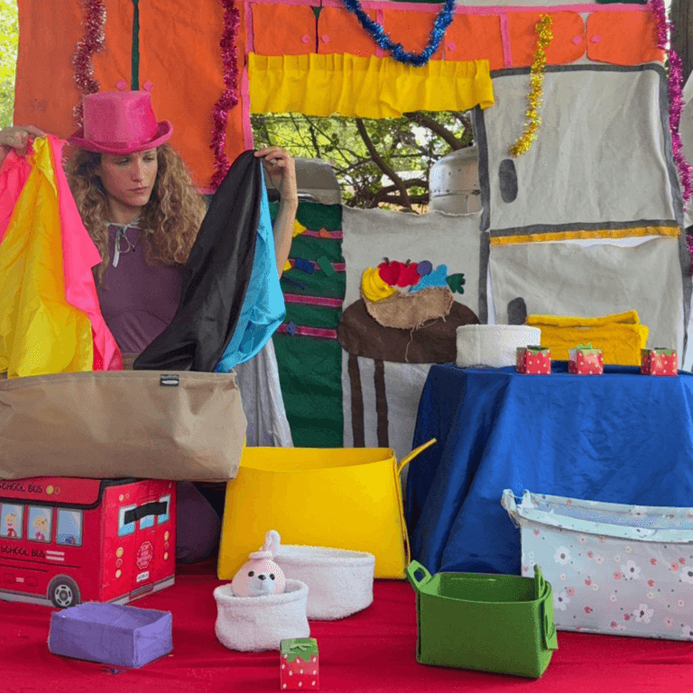 הצגת קופסאות של חבובל'ה דמיון, גילוי ופתיחת עולמות קסומים לפעוטות