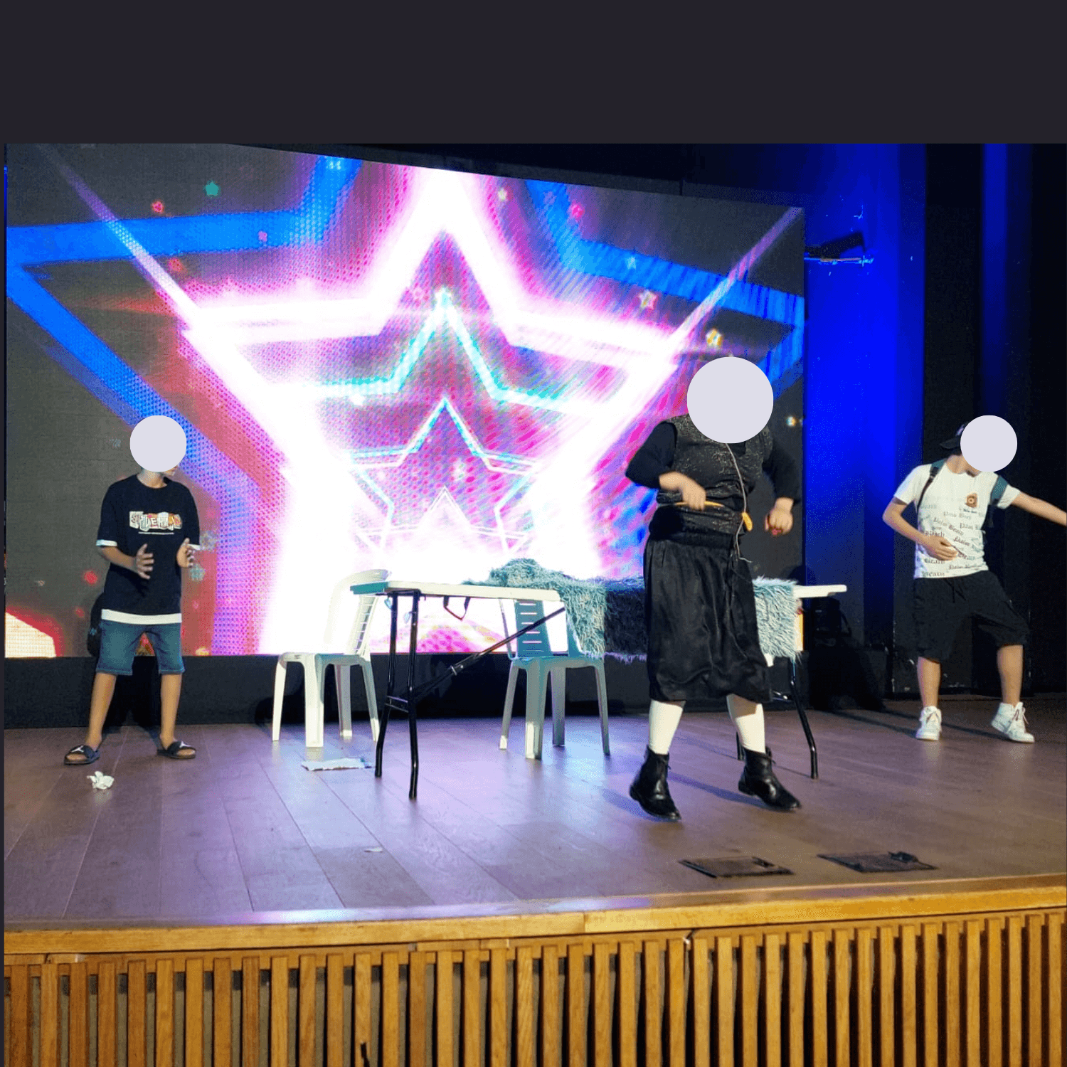 סדנת תיאטרון שנתית לנוער- העצמה אישית, עבודת צוות וביטוי עצמי דרך תהליך יצירתי ומופע סיום